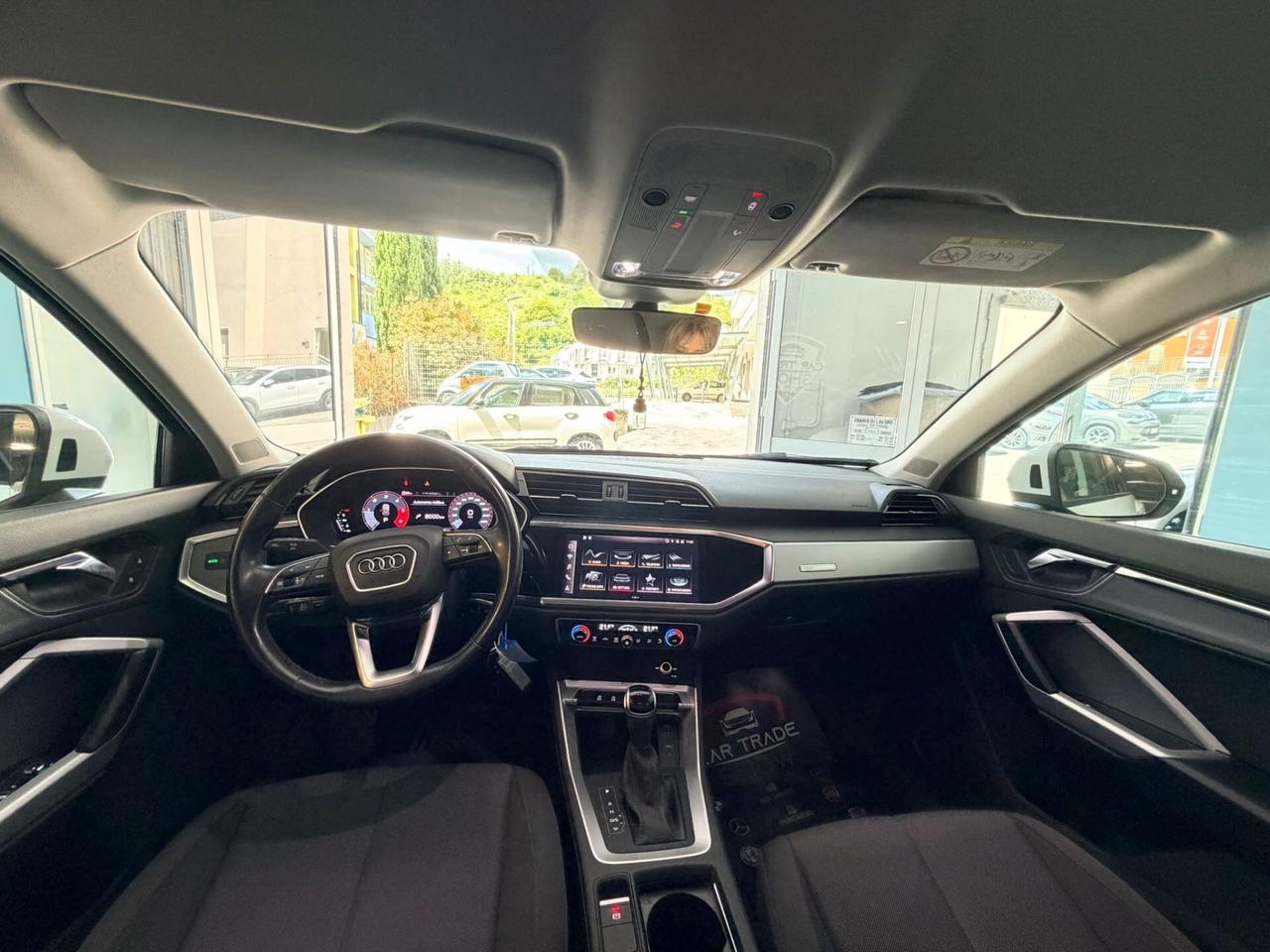 AUDI Q3 35 TDI S TRONIC BUSINESS