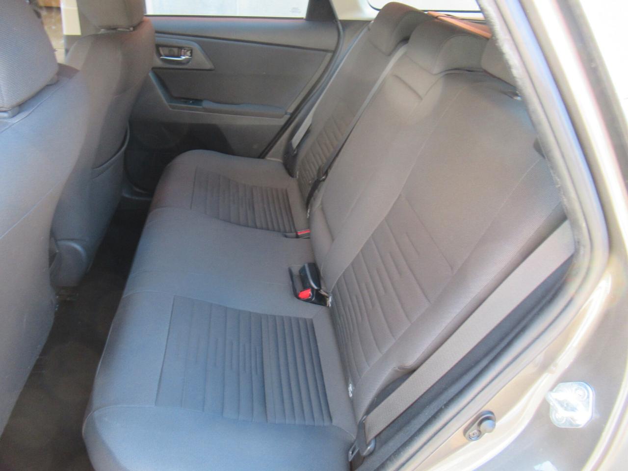 Toyota Auris Touring Sports 1.8 Hybrid Lounge