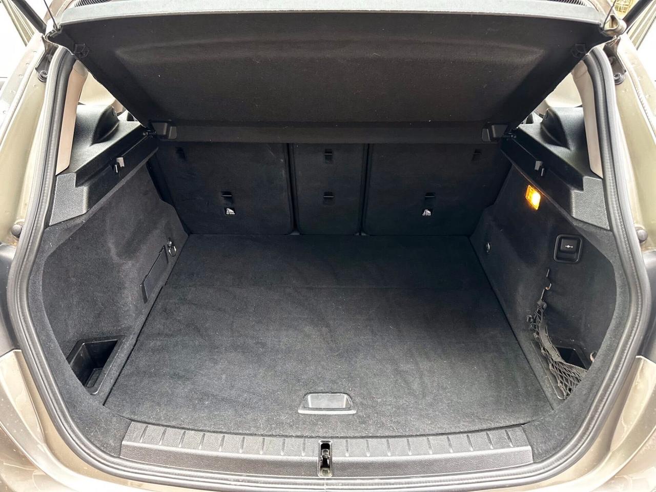 Bmw 2er Active Tourer 218d Active Tourer Sport