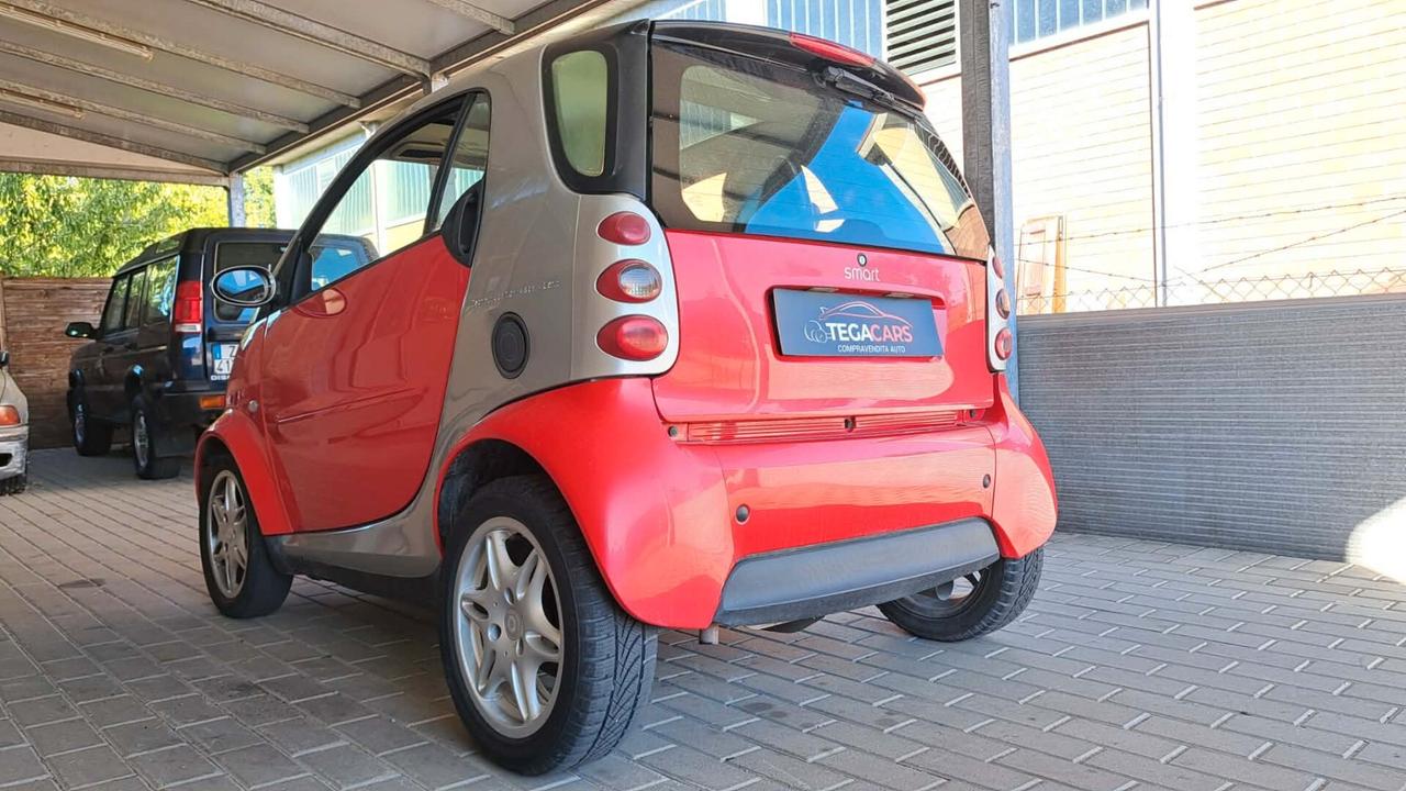 Smart ForTwo 700 coupé pure (45 kW)