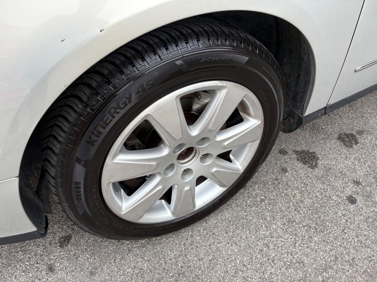 Volkswagen Passat 2.0 TDI . Highline