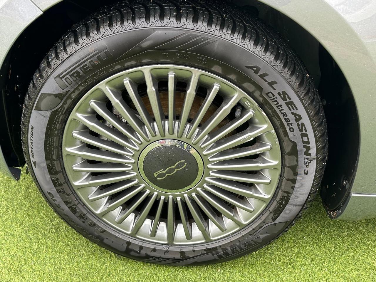 Fiat 500e 42KWH Business Openging Edition 16000km