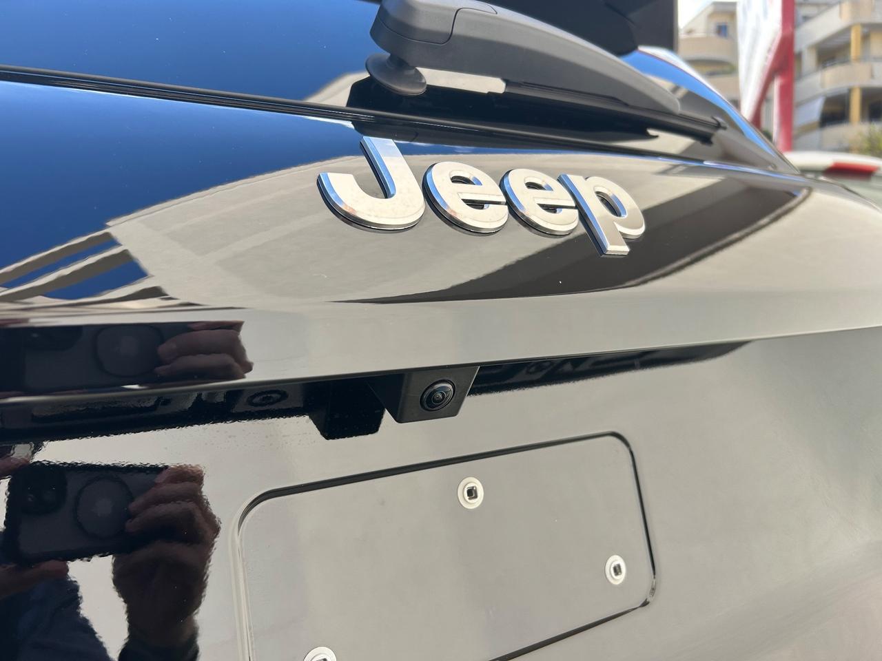 Jeep Avenger 1.2 Turbo 110 CV MHEV Summit