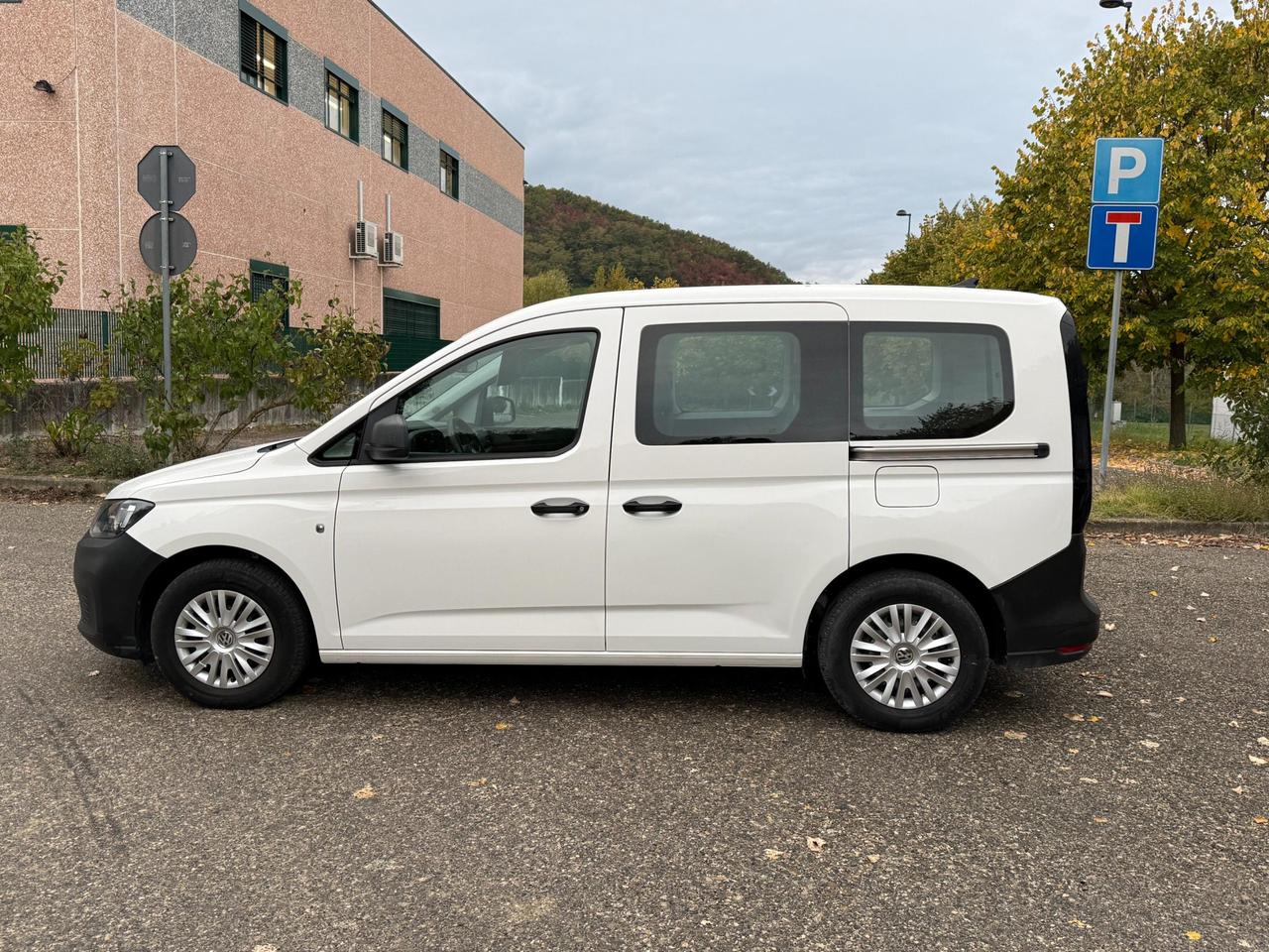 VOLKSWAGEN Caddy 2.0 tdi 102cv Life