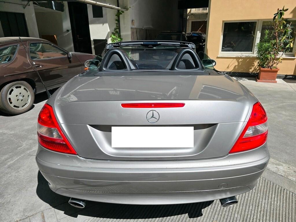 Mercedes-benz SLK 200 Kompressor MANUALE/BOOK SERVICE/CRS
