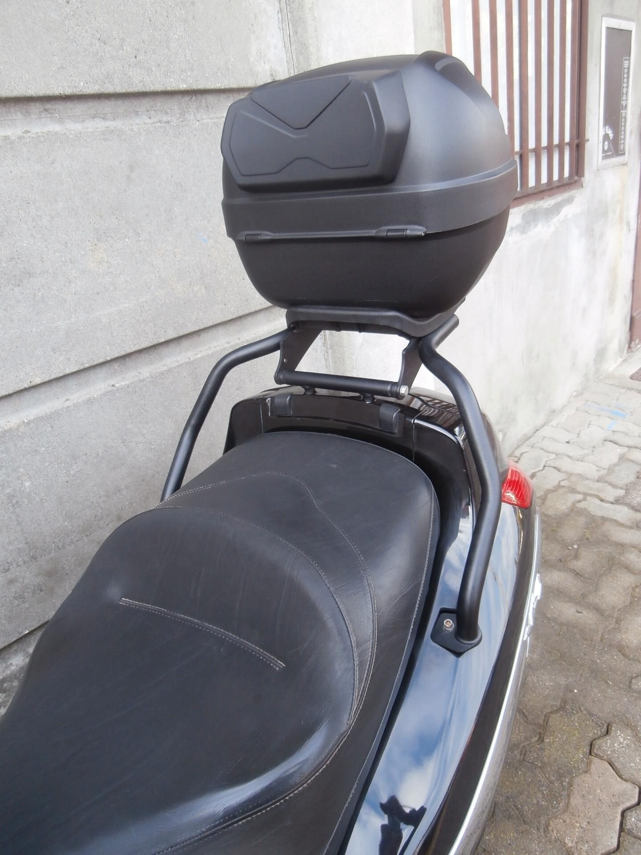 Piaggio X8 200 Passaggio incluso