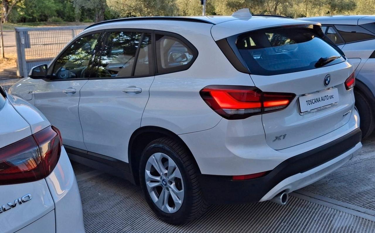 Bmw X1 xDrive25e Sport 4x4 Fari full led