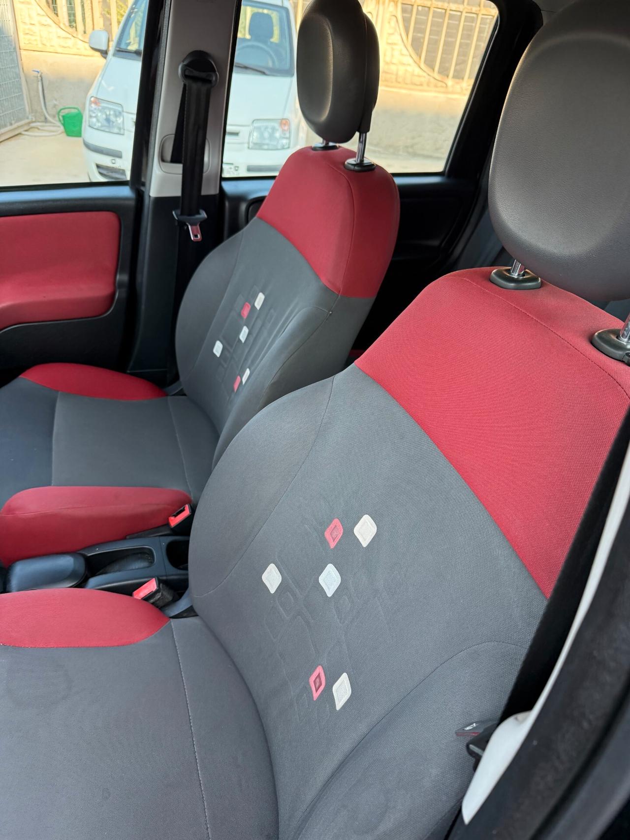 Fiat Panda 1.2 Lounge NEO PATENTATI