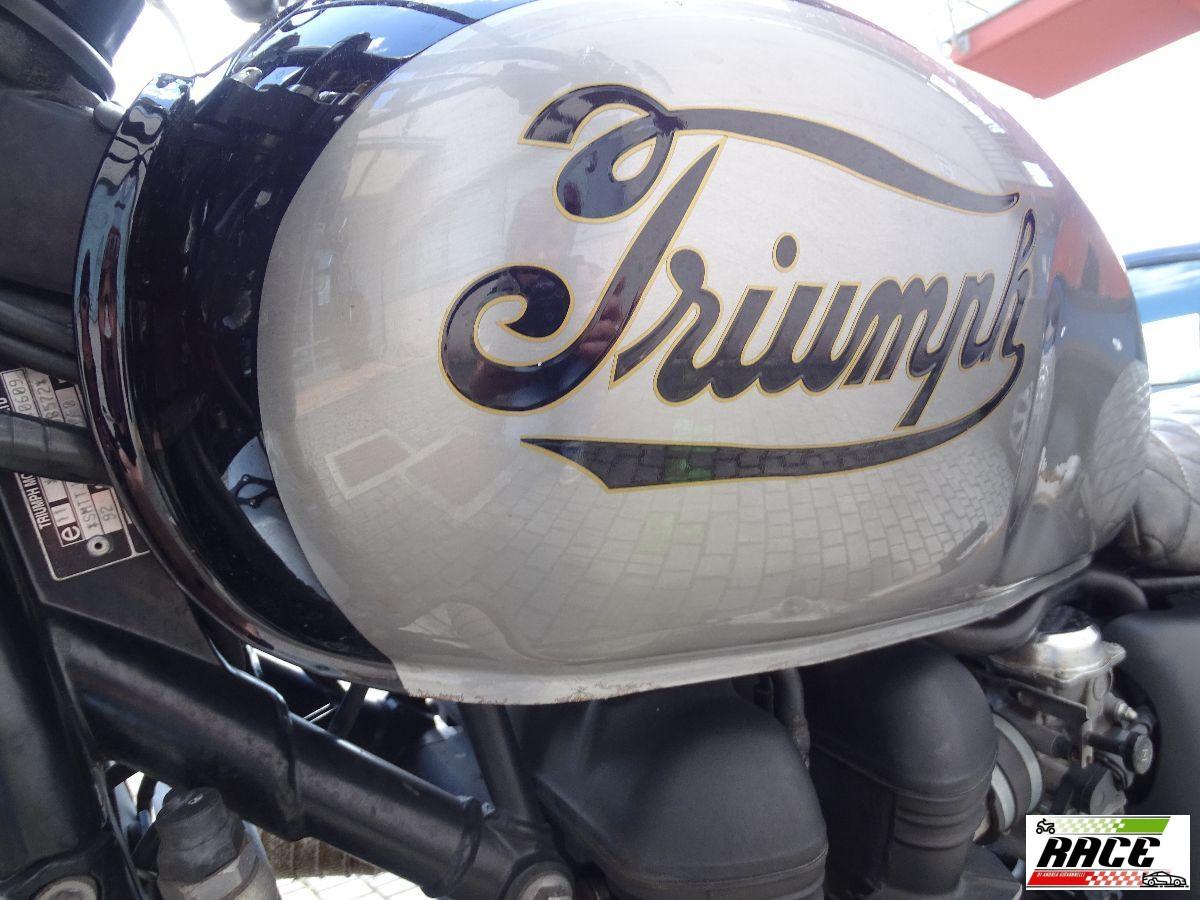 Triumph - Bonneville - SE