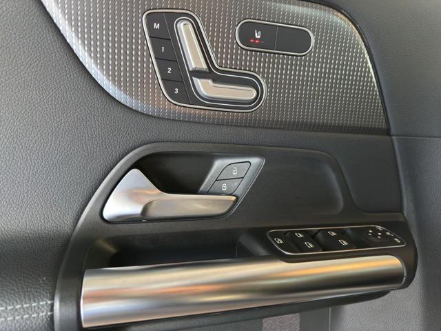 MERCEDES-BENZ GLA 200 Automatic Sport Plus