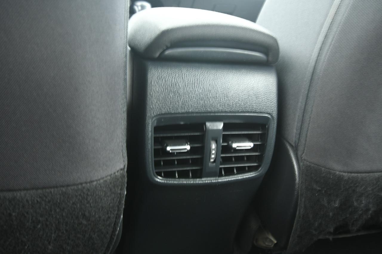 TOYOTA Corolla Touring Sports 1.8h Business Tech cvt ACC+CAMERA+LED
