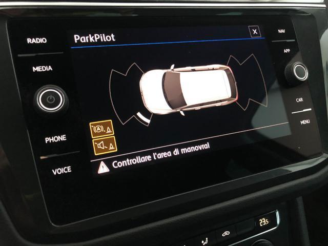 VOLKSWAGEN Tiguan 2.0 TDI 150 CV SCR DSG Elegance