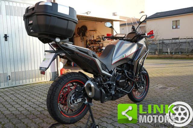 MOTO MORINI X-Cape 650 - 2023 - UNIPROPRIETARIO SOLO 3400 KM + ACCESSORI