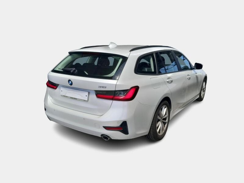 BMW 316 48V Business Advantage Touring auto