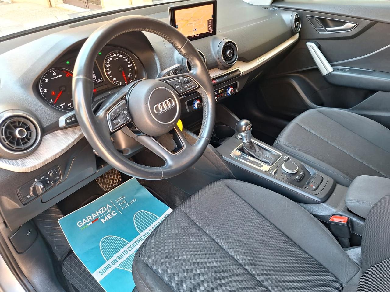 Audi Q2 30 TDI S tronic Identity Black