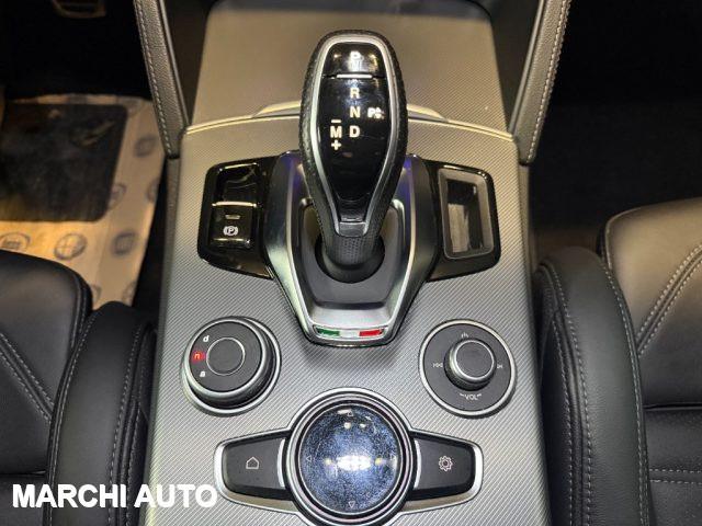 ALFA ROMEO Stelvio 2.2 Turbodiesel 210 CV AT8 Q4 Veloce