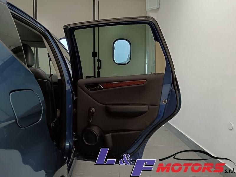 Mercedes-Benz Classe A A 180 CDI Elegance Automatica