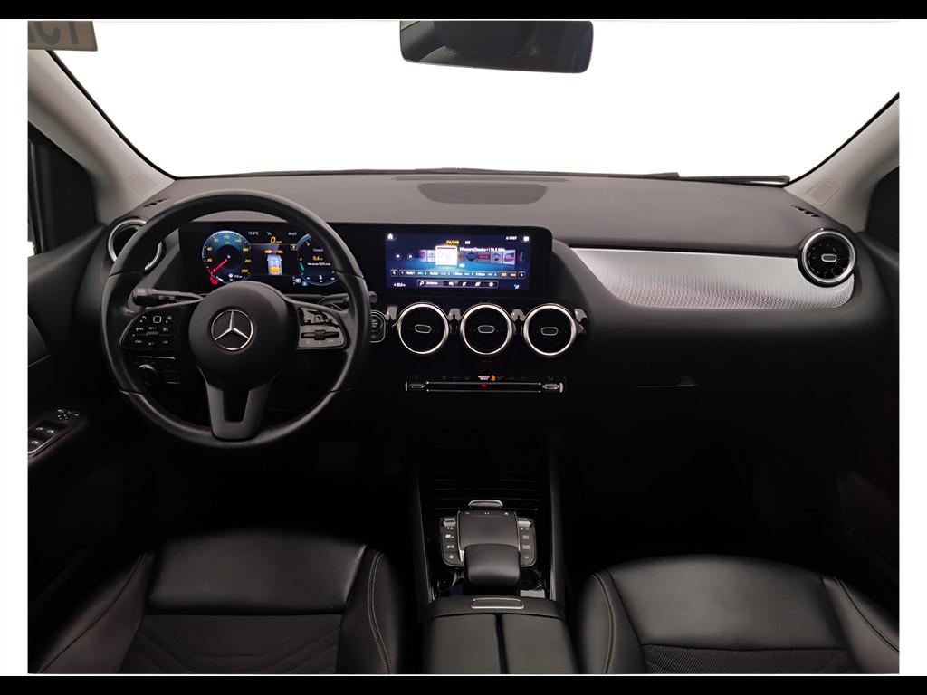 Mercedes-Benz Classe B - W247 2018 - B 180 d Sport auto