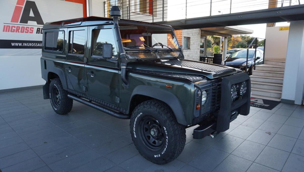 Land Rover Defender 110 2.5 Td5 cat S.W. S