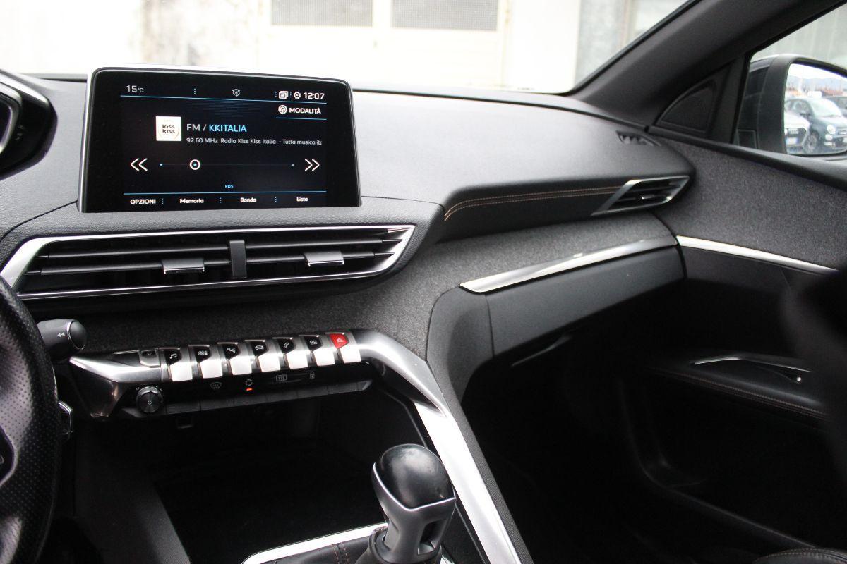 PEUGEOT - 3008 - BlueHDi 120 S&S GT Line