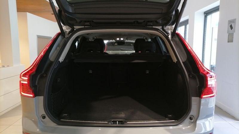 Volvo XC60 XC60 B4 automatico Plus Dark