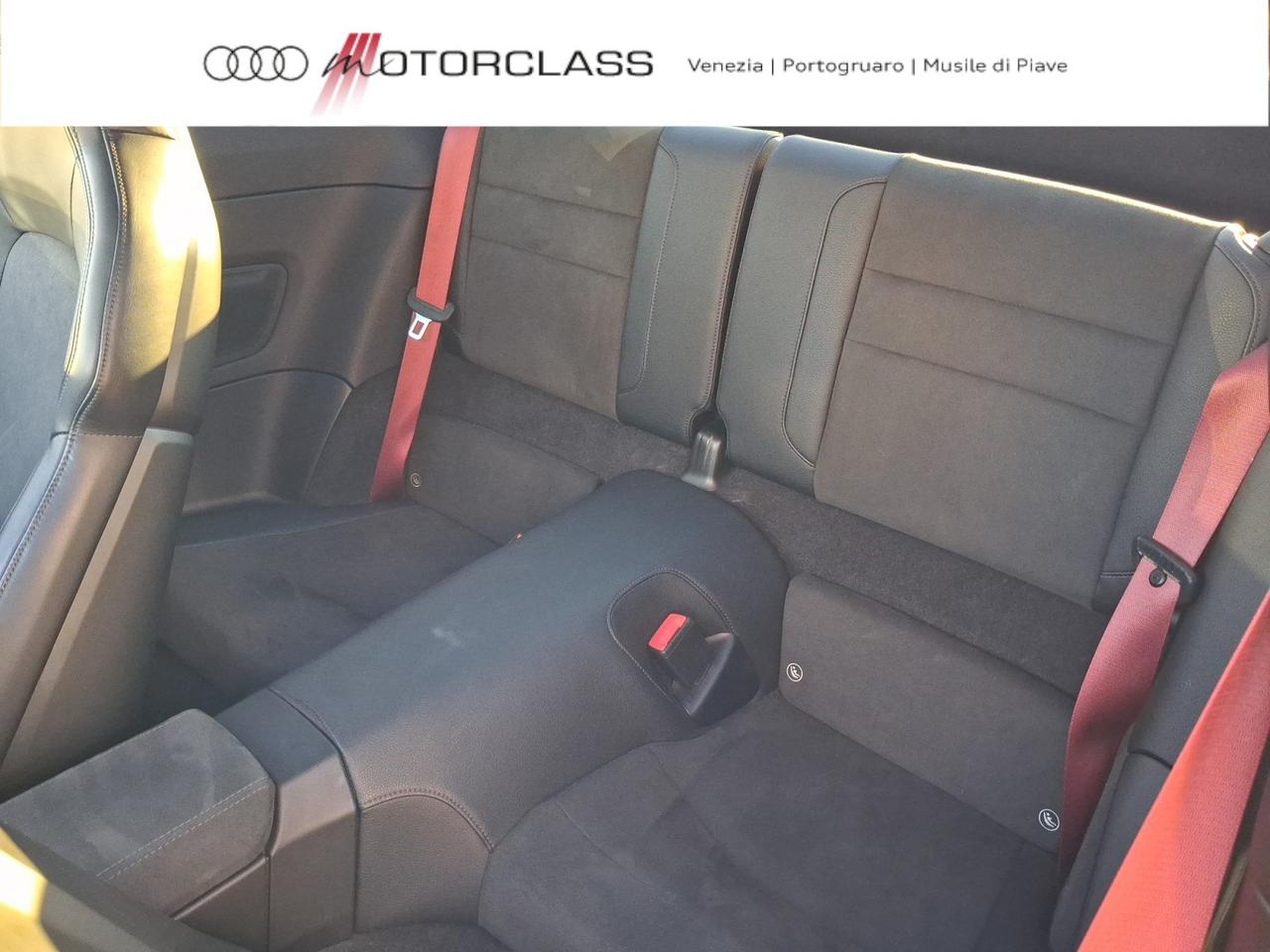 Porsche 911 coupe 3.0 carrera 4 gts pdk