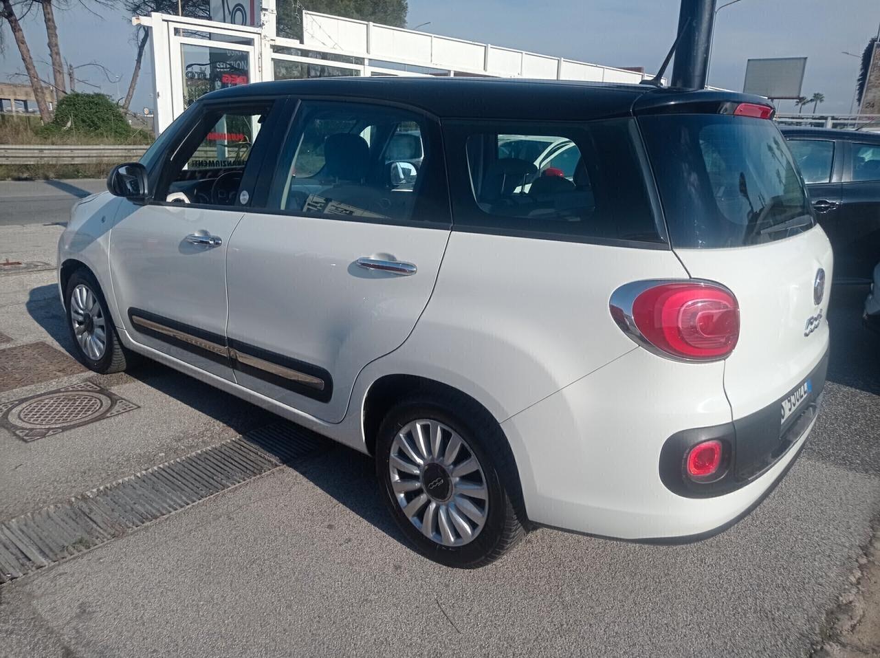 Fiat 500L Living 1.6 Multijet 105 CV Lounge 7 Posti