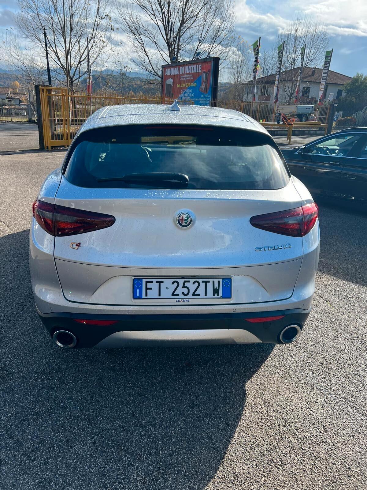 Alfa Romeo Stelvio 2.2 Turbodiesel 210 CV AT8 Q4 Executive