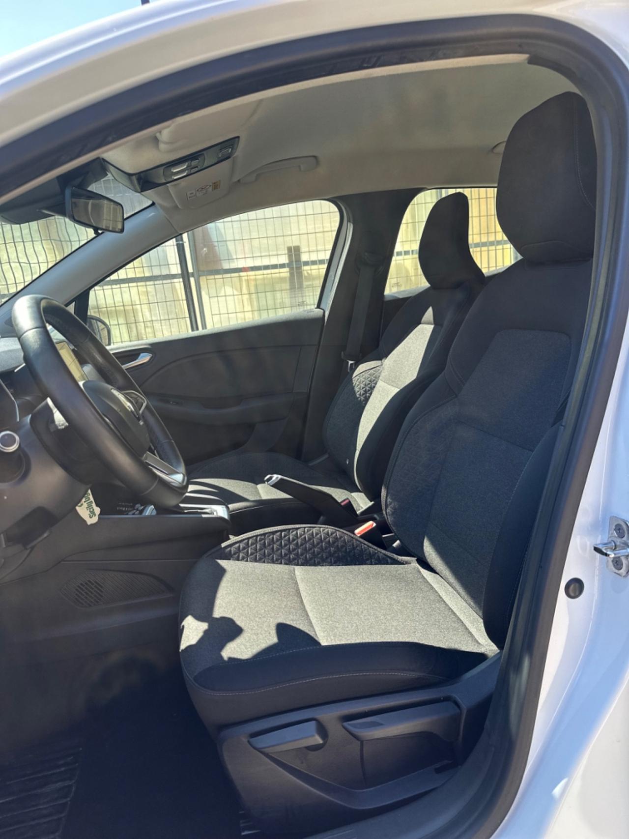 Renault Clio Full Hybrid E-Tech 140 CV 5 porte Zen