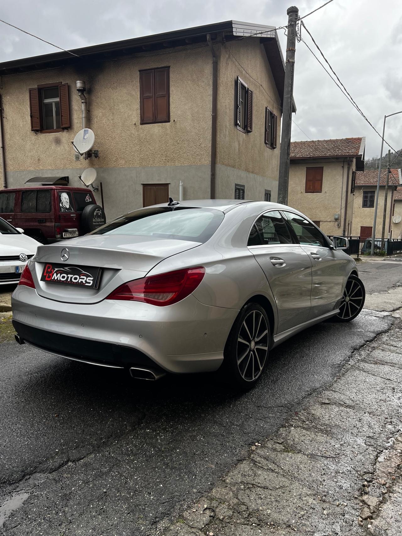 Mercedes-benz CLA 200 sport versione coupé