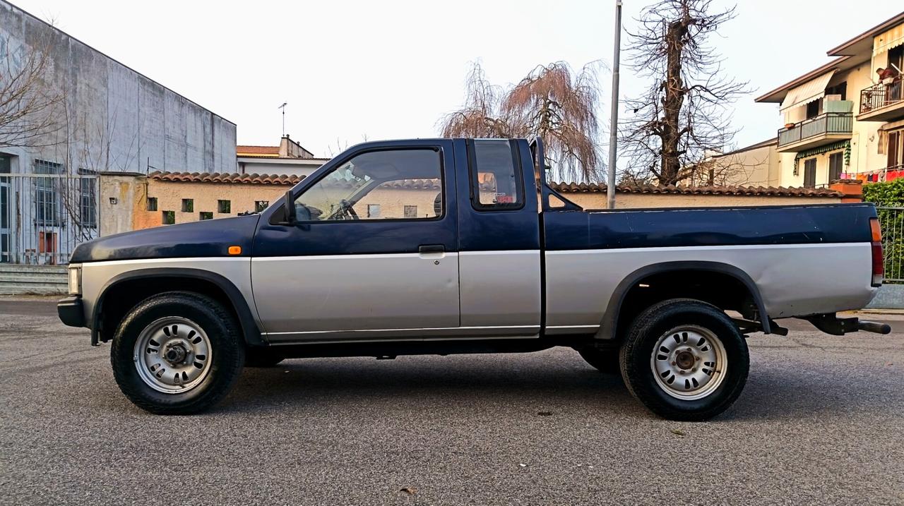 Nissan King Cab Pick-up