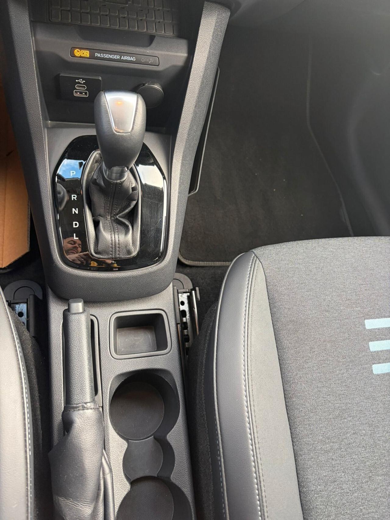 Ford Tourneo Courier FULL