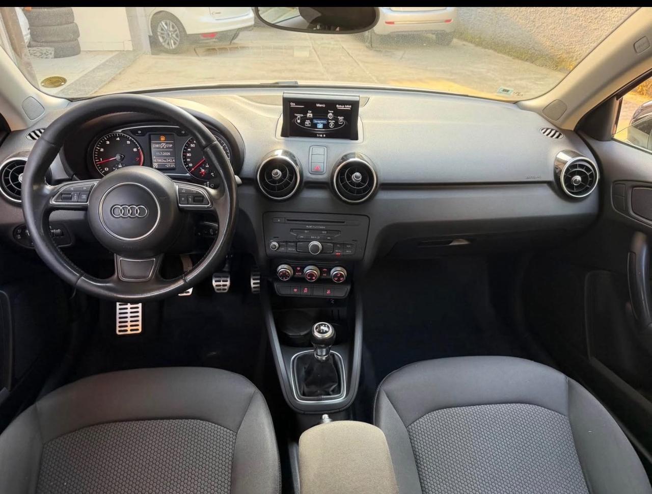 Audi A1 SPB 1.2 TFSI S line edition plus