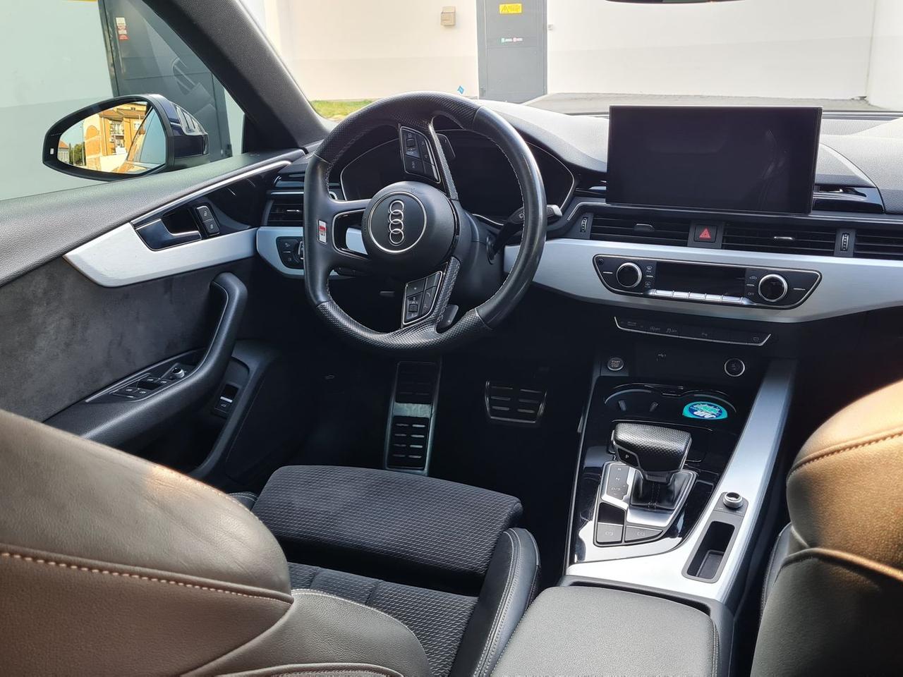 Audi A5 3.0 45 TDI Sport Attitude #9638