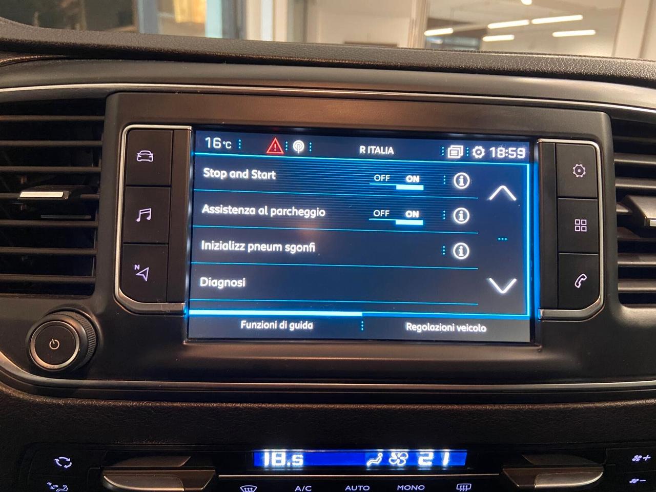 Peugeot Traveller BlueHDi 115 S&S Long Active 8 Posti