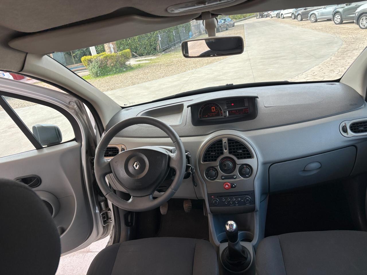 Renault Modus 1.5 dCi 70CV Expression-2010