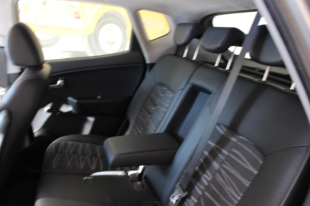 Kia Venga 1.4 CRDi 90 CV S&S High Tech