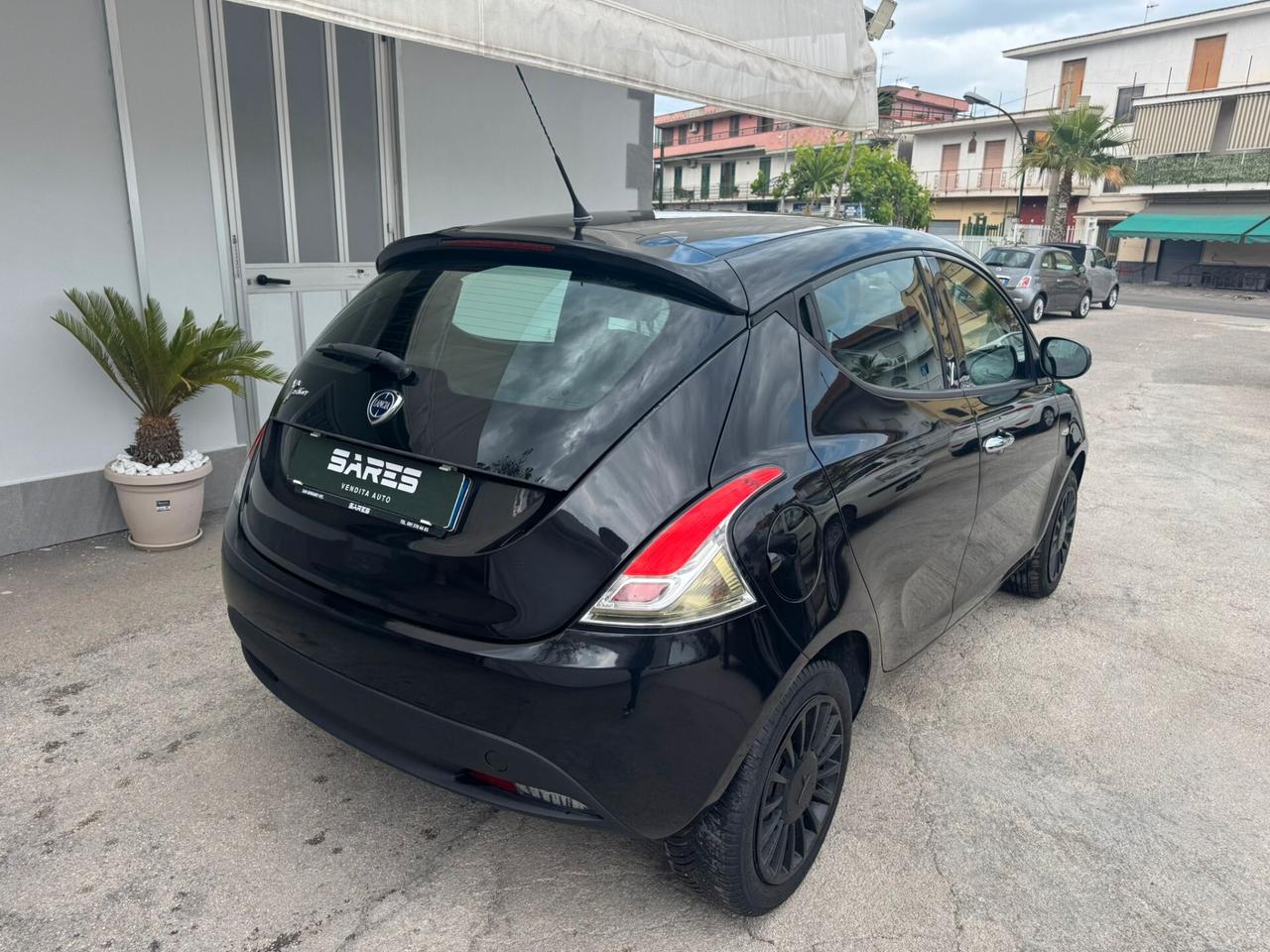 Lancia Ypsilon 1.2 GPL 69 CV 5 porte S&S Silver