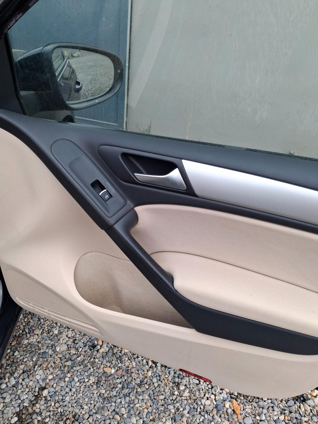 Volkswagen Golf 2.0 TDI 140CV DPF 5p. Highline