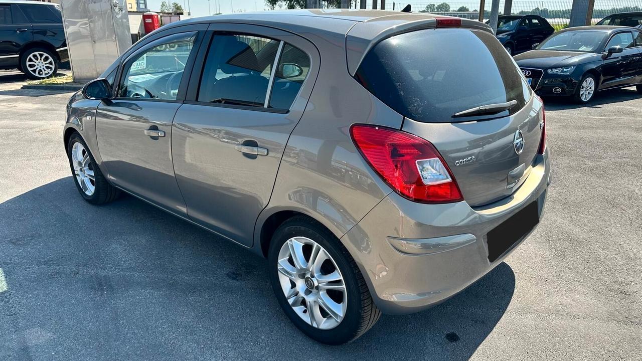 Opel Corsa 1.2 5 porte KM CERTIFICATI