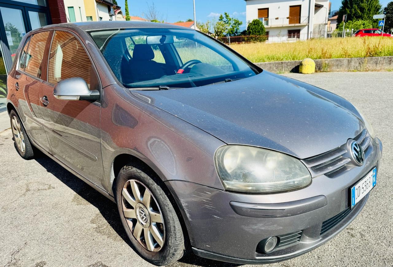 Volkswagen Golf 1.9 TDI 5p. Sportline Ltd