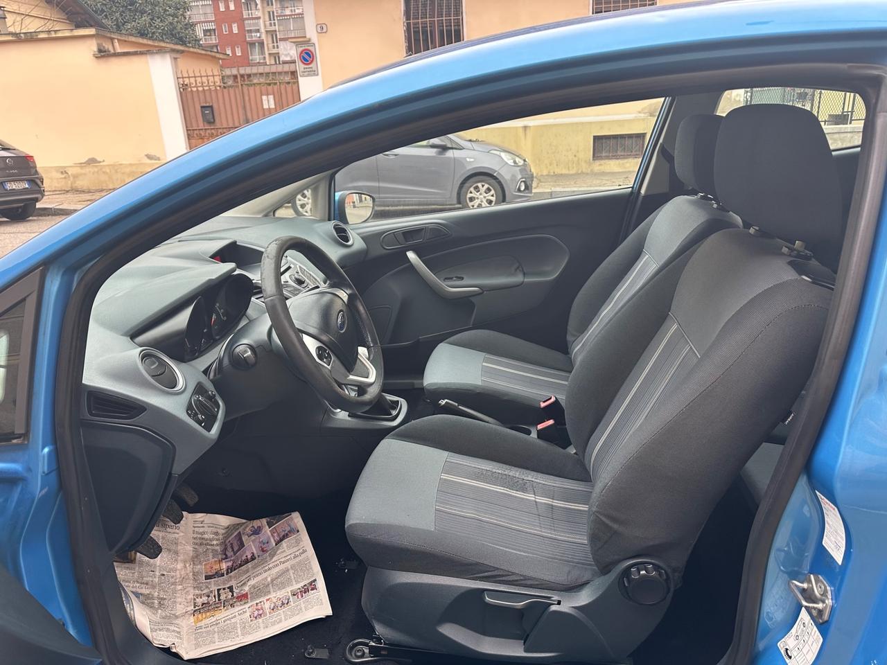 Ford Fiesta Ford fiesta 1.2 gpl della casa ( vettura grandinata )