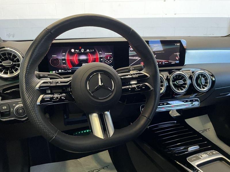 Mercedes-Benz Classe A A 250 Automatic 4Matic AMG Line Premium