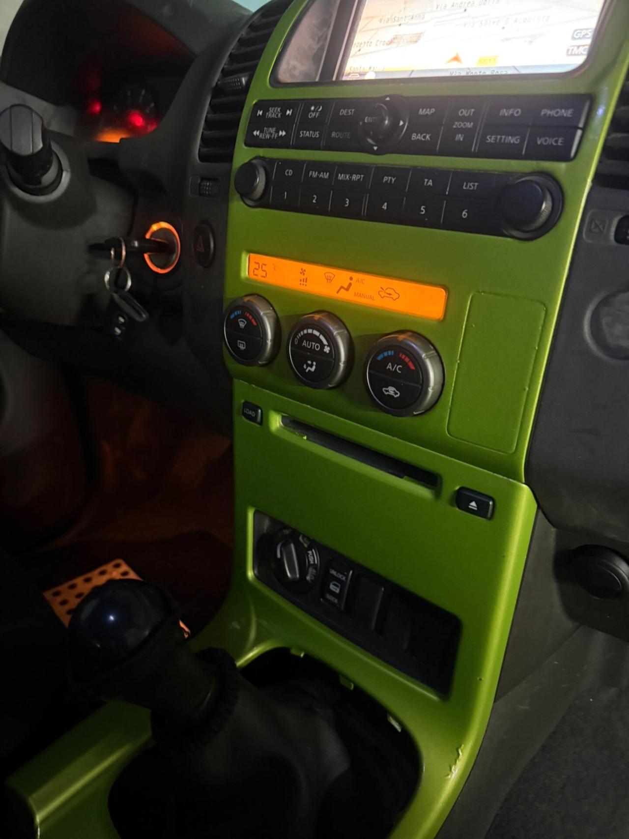 Nissan Navara 2.5 dCi 4X4Double Cab