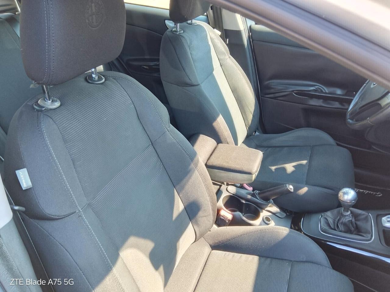 Alfa Romeo Giulietta 1.6 Diesel Neopatentati