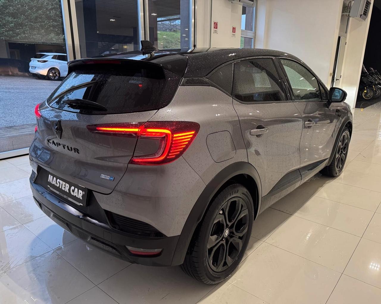 Renault Captur Full Hybrid E-Tech 145 CV Rive Gauche