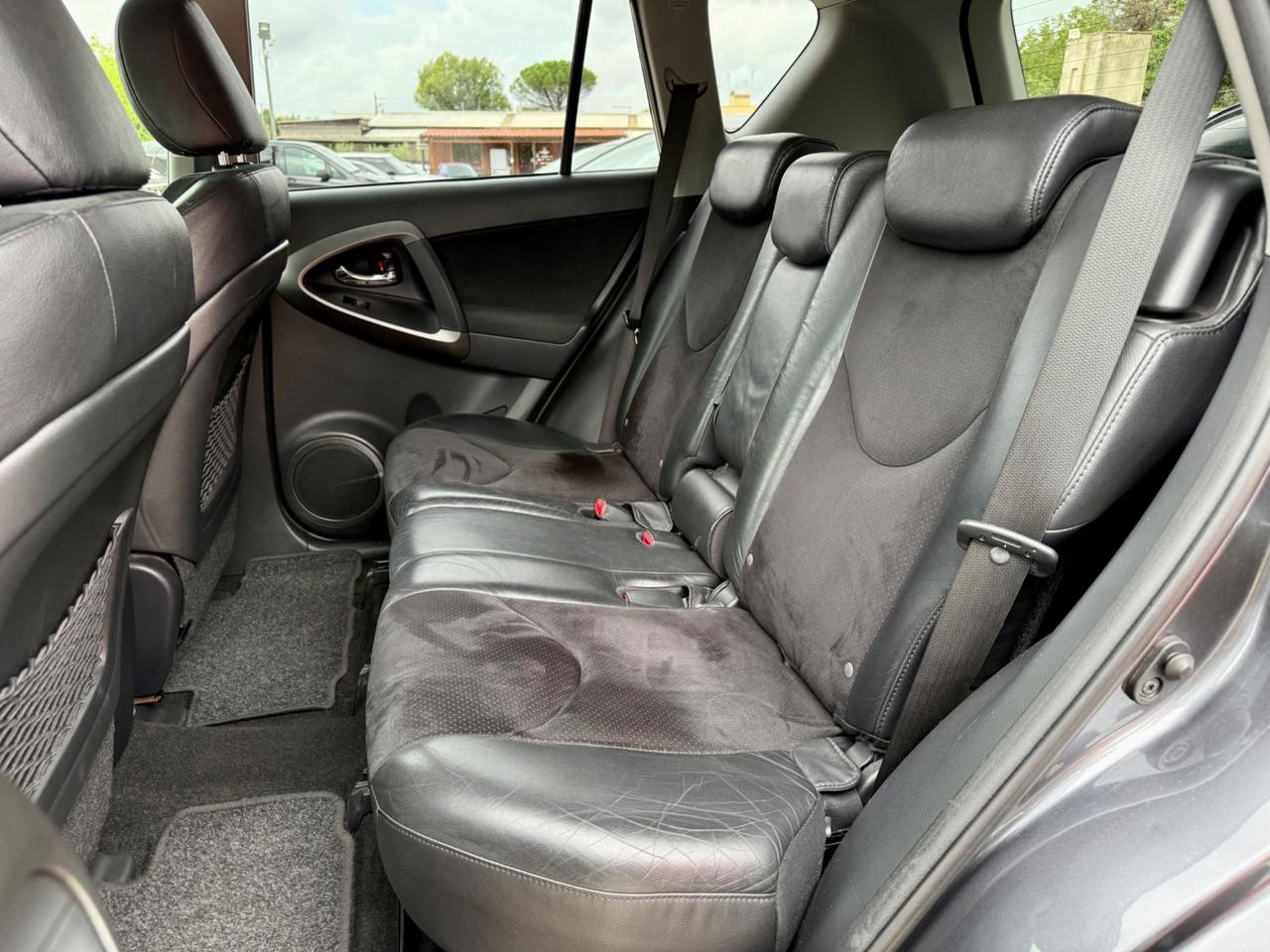 Toyota RAV 4 RAV4 2.0 MultidriveS Exclusive