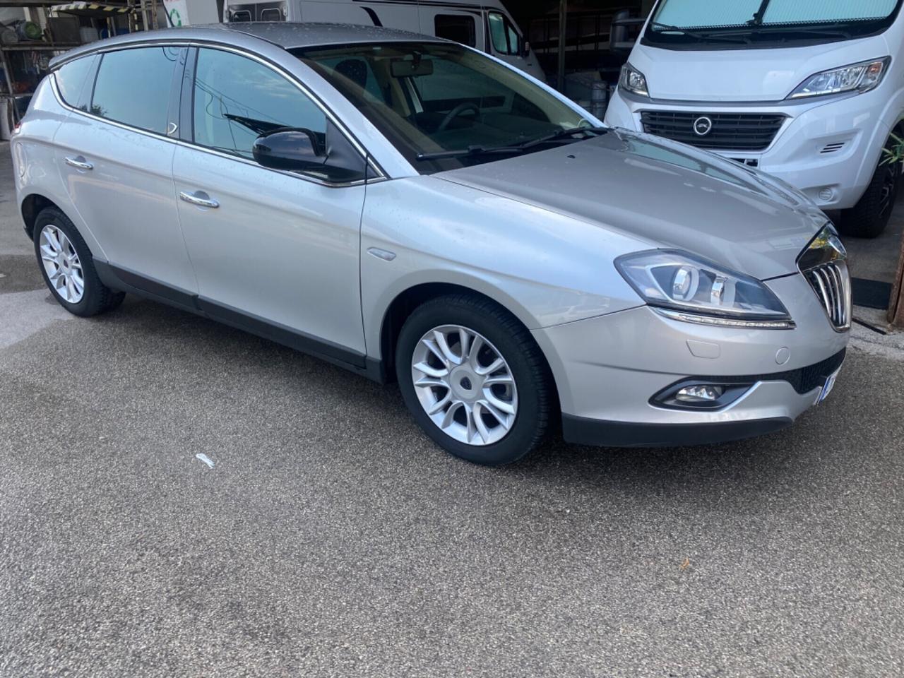 Lancia Delta 1.4 T-Jet 150 CV Platino