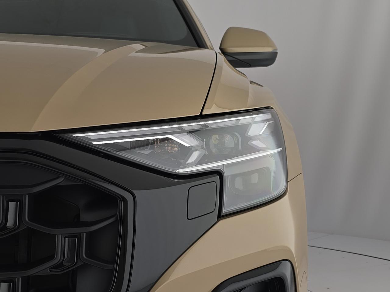 Audi Q8 50 3.0 tdi mhev s line edition quattro tiptronic