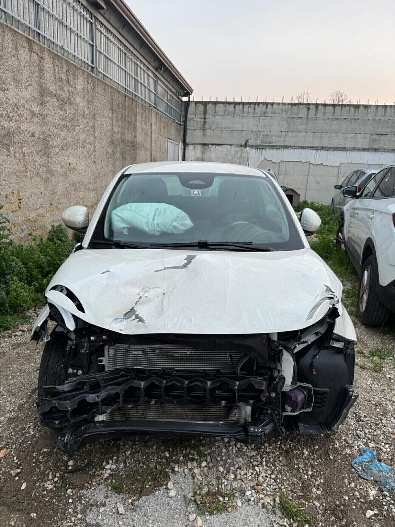 Fiat 500 500e Berlina 42 kWh La Prima